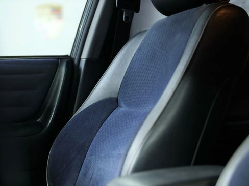 Used 2002 Lexus IS 300 image 25