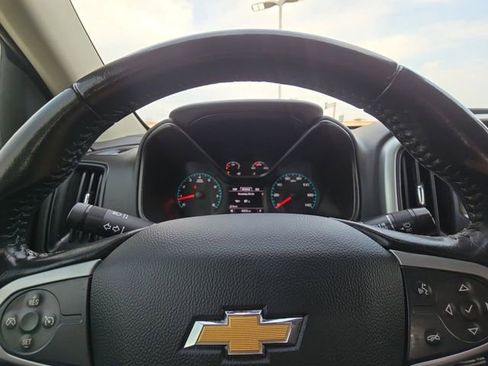 Used 2021 Chevrolet Colorado LT w/ LT Convenience Package image 25