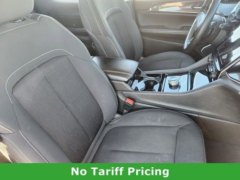 Used 2021 Jeep Grand Cherokee L Laredo w/ Luxury Tech Group I image 12