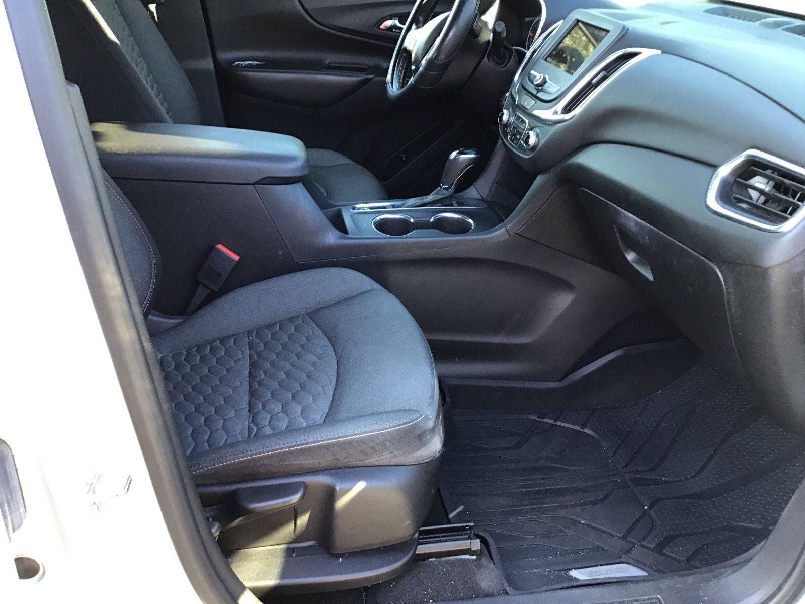 Used 2019 Chevrolet Equinox LT FWD image 6
