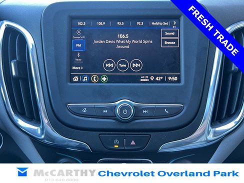 Used 2022 Chevrolet Equinox LS w/ LS Convenience Package image 13