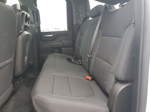 Used 2022 Chevrolet Silverado 2500 LT w/ Convenience Package image 9