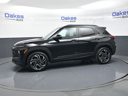 Used 2024 Chevrolet TrailBlazer RS w/ Driver Confidence Package FWD image 5