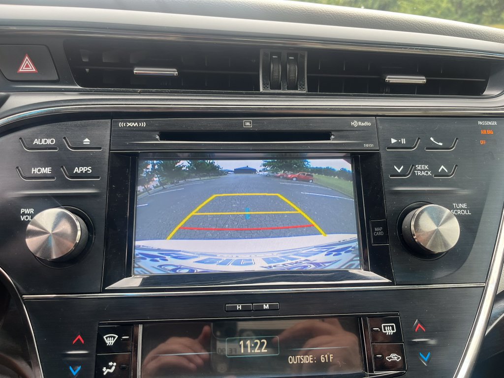 Used 2016 Toyota Avalon Limited FWD image 17