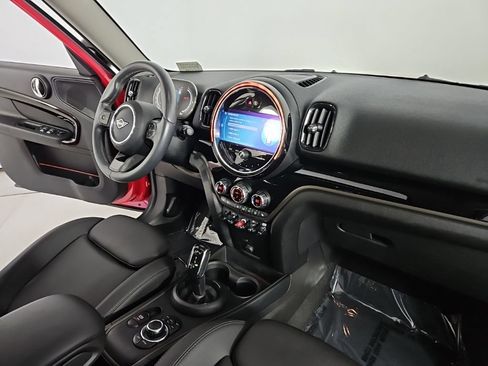 Used 2024 MINI Cooper Countryman S FWD image 13