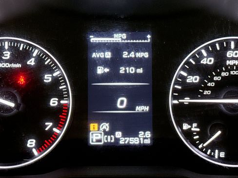 Used 2024 Subaru Crosstrek 2.5i Limited AWD/4WD image 9