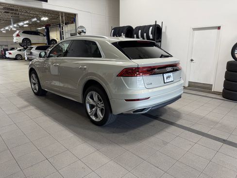 Used 2021 Audi Q8 Prestige w/ Prestige Package AWD/4WD image 6