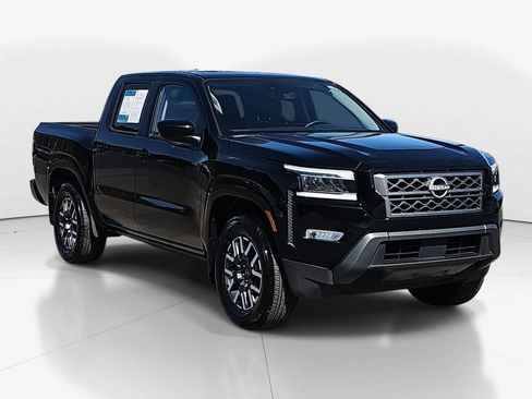 Used 2024 Nissan Frontier SL w/ Technology Package image 2