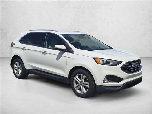 Certified 2020 Ford Edge SEL w/ Convenience Package AWD/4WD image 3