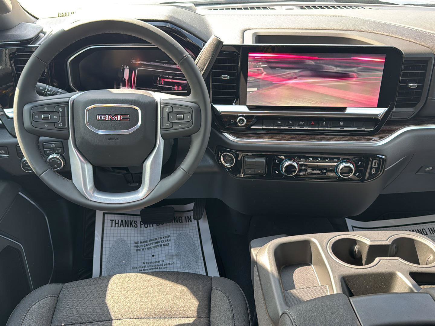 New 2026 GMC Sierra 1500 SLE w/ Preferred Package AWD/4WD image 6