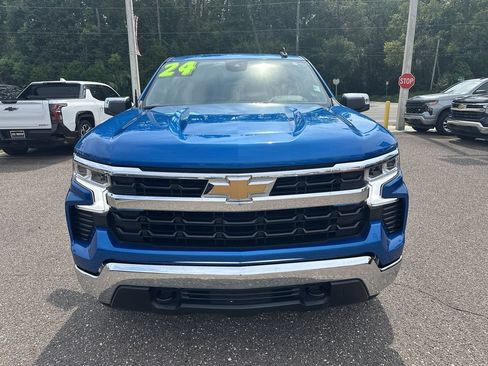 Used 2024 Chevrolet Silverado 1500 LT AWD/4WD image 11