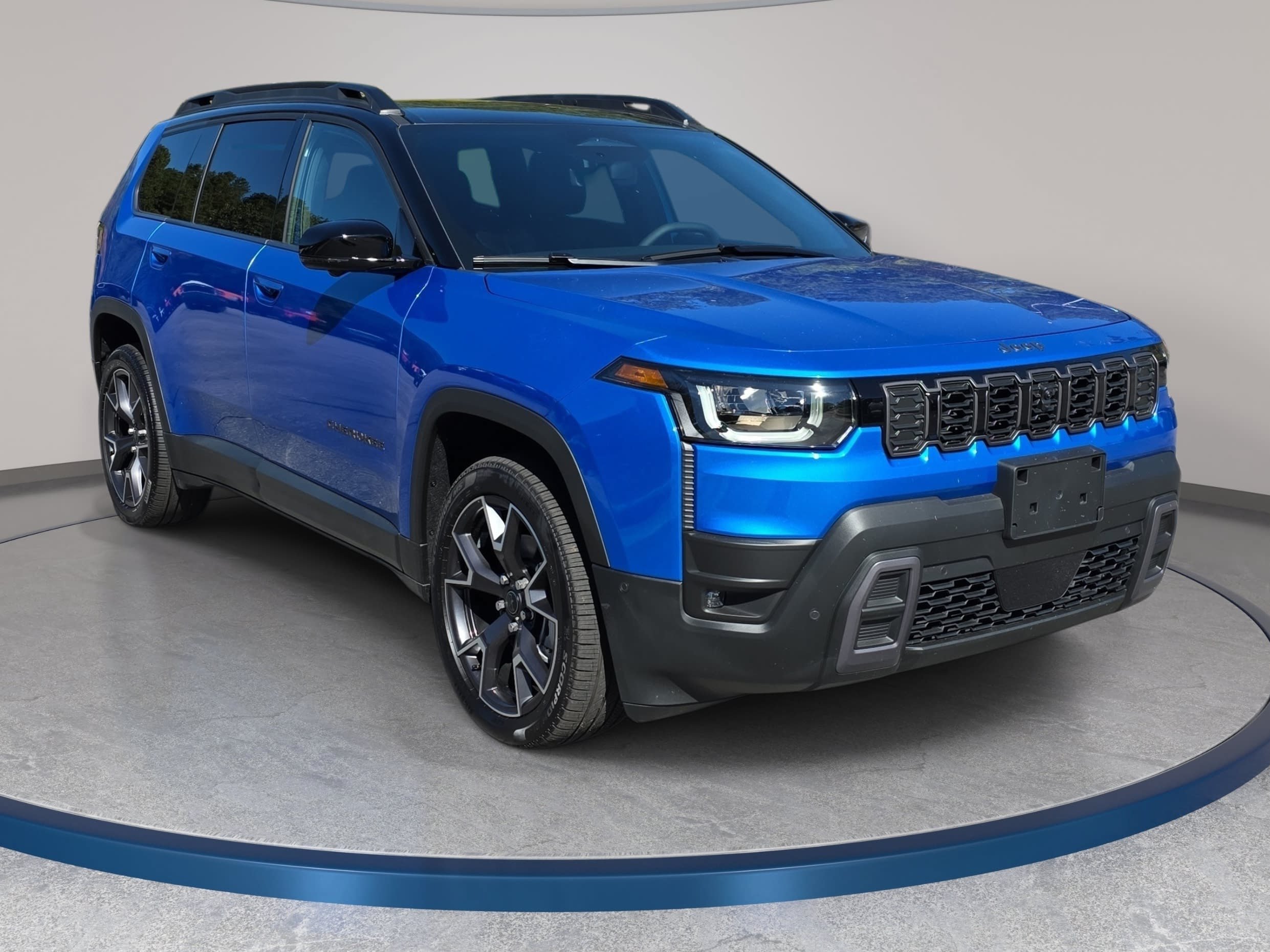 Used 2026 Jeep Cherokee Overland w/ Advanced Pro Tech Group AWD/4WD image 3