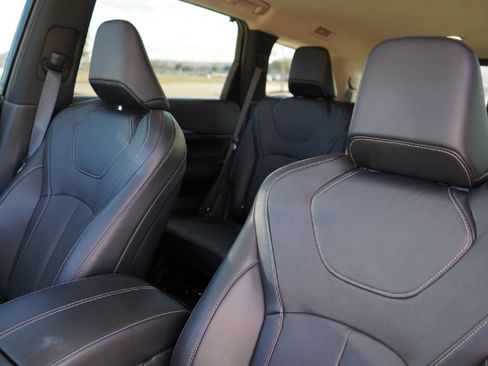 Certified 2025 INFINITI QX60 Luxe w/ Cargo Package image 10