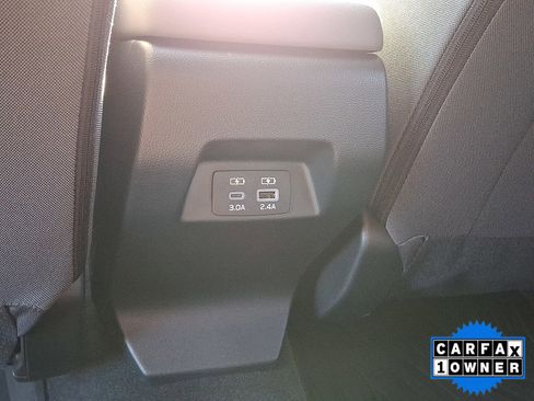 Certified 2025 Subaru Crosstrek 2.0i Premium image 40