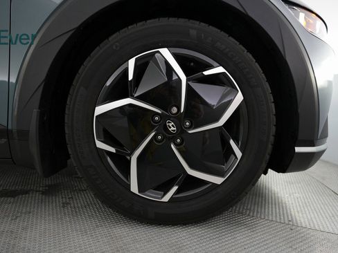 Used 2024 Hyundai Ioniq 5 SEL image 18