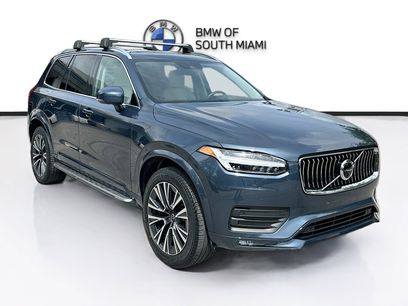 Used 2022 Volvo XC90 T6 Momentum w/ Advanced Package