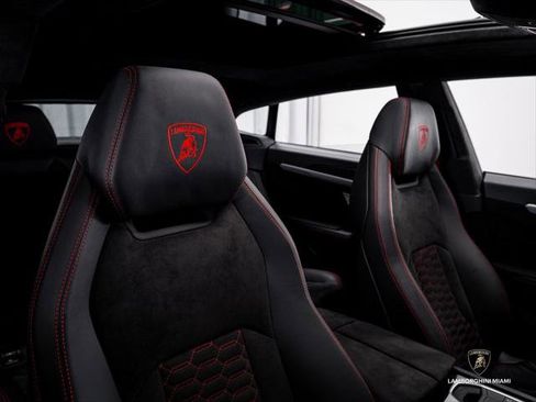 Used 2024 Lamborghini Urus S AWD/4WD image 41
