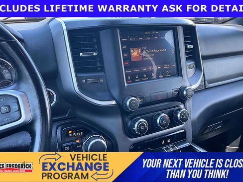 Used 2019 RAM 1500 Big Horn AWD/4WD image 6
