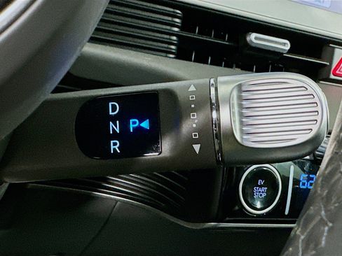 Used 2023 Hyundai Ioniq 5 SE image 25