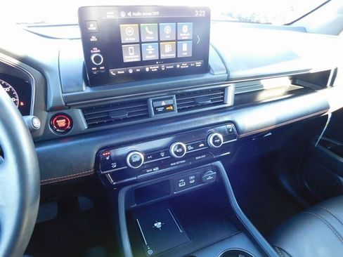 Certified 2025 Honda Pilot TrailSport image 45