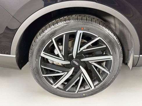 Used 2025 Lincoln Aviator Reserve w/ Equipment Group 201A AWD/4WD image 35