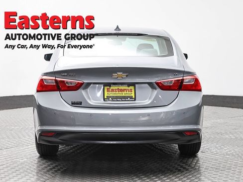 Used 2024 Chevrolet Malibu LT FWD image 6