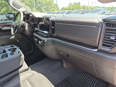 Used 2022 Chevrolet Silverado 1500 RST RWD image 40