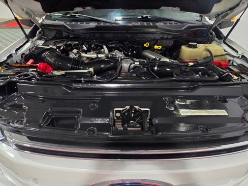 Used 2019 Ford F250 Lariat w/ Lariat Ultimate Package image 93