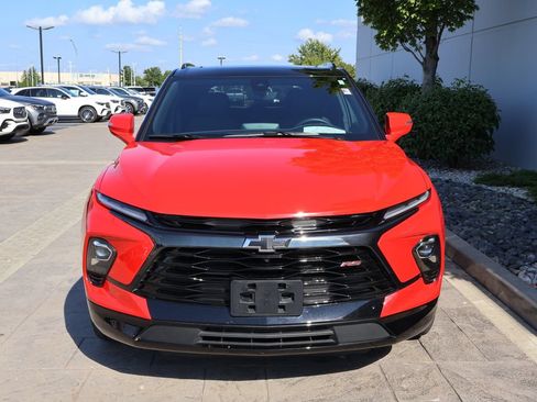 Used 2023 Chevrolet Blazer RS w/ Driver Confidence II Package AWD/4WD image 3