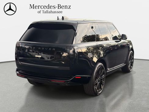 Used 2025 Land Rover Range Rover SE AWD/4WD image 5