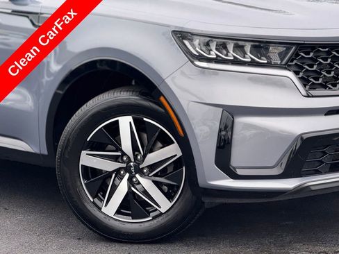 Used 2022 Kia Sorento S image 5