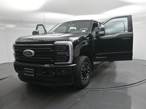 New 2026 Ford F250 Platinum image 28