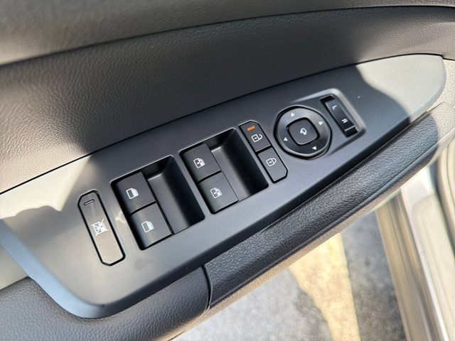 New 2026 Kia Sportage SX AWD/4WD image 18