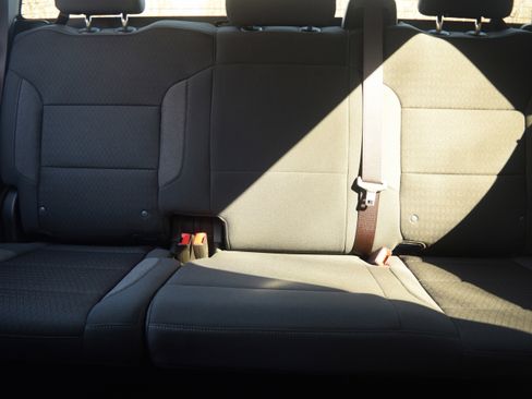 Used 2024 Chevrolet Silverado 1500 LT Trail Boss w/ Protection Package image 15