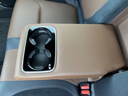 Used 2025 Subaru Forester Touring w/ Popular Package - Touring image 42