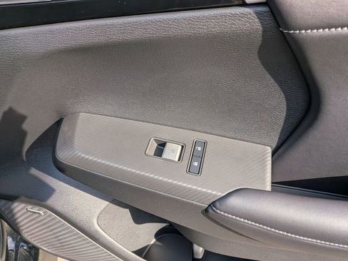 New 2026 Mitsubishi Outlander SE FWD image 32