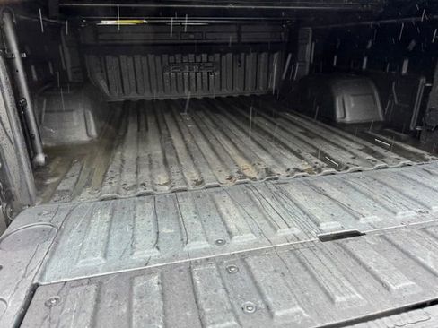 Used 2022 GMC Sierra 1500 AT4 w/ AT4 Premium Package image 39