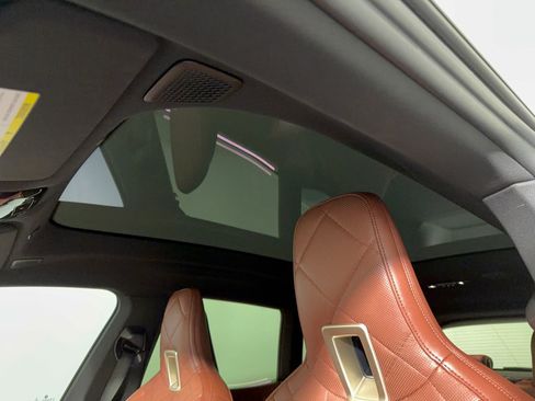 Used 2023 BMW iX M60 AWD/4WD image 27