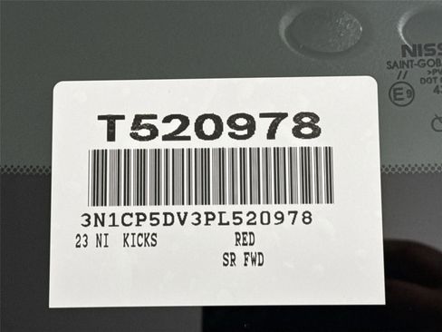 Used 2023 Nissan Kicks SR w/ SR Premium Package image 43