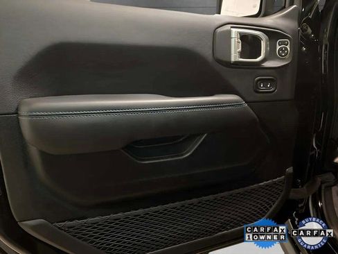 Used 2023 Jeep Wrangler Unlimited Rubicon 4xe w/ Cold Weather Group image 31