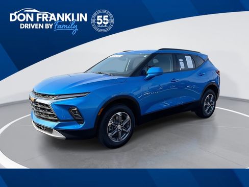 Used 2024 Chevrolet Blazer LT w/ Convenience Package FWD image 1