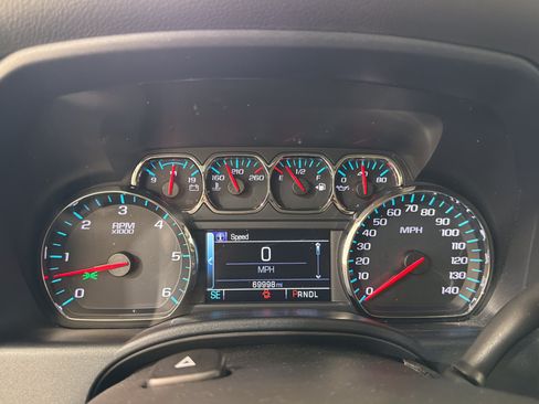 Used 2018 Chevrolet Silverado 1500 LT w/ Texas Edition RWD image 15