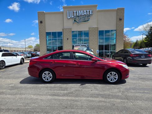 Used 2011 Hyundai Sonata GLS FWD image 1