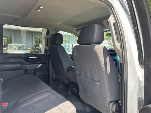 Used 2022 Chevrolet Silverado 2500 LT w/ Convenience Package AWD/4WD image 16