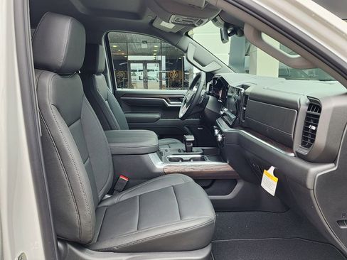 New 2026 GMC Sierra 1500 SLT w/ SLT Premium Plus Package image 37