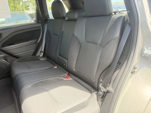 Used 2025 Subaru Forester Touring w/ Protection Package (1PH) AWD/4WD image 15