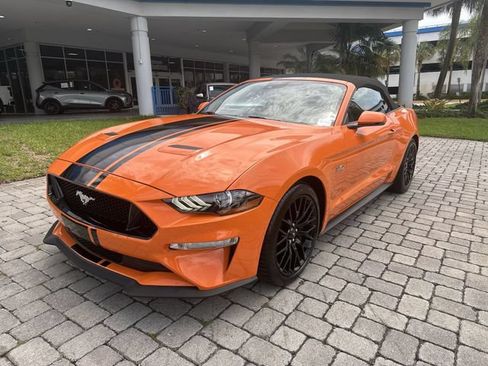 Used 2021 Ford Mustang GT Premium w/ GT Performance Package RWD image 21