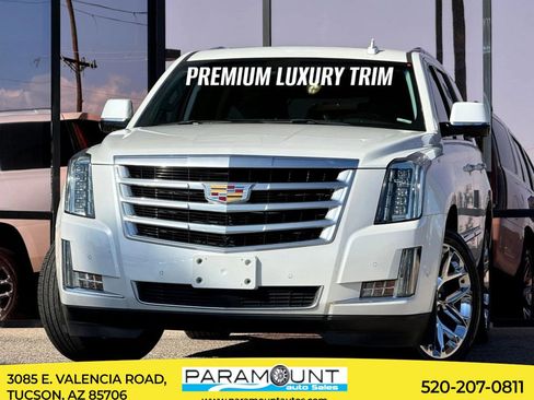 Used 2018 Cadillac Escalade Premium Luxury image 1