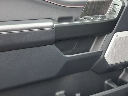 Used 2025 Ford F150 Raptor AWD/4WD image 19