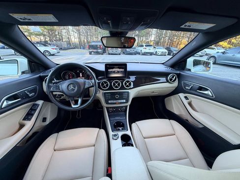 Used 2017 Mercedes-Benz CLA 250 4MATIC image 7